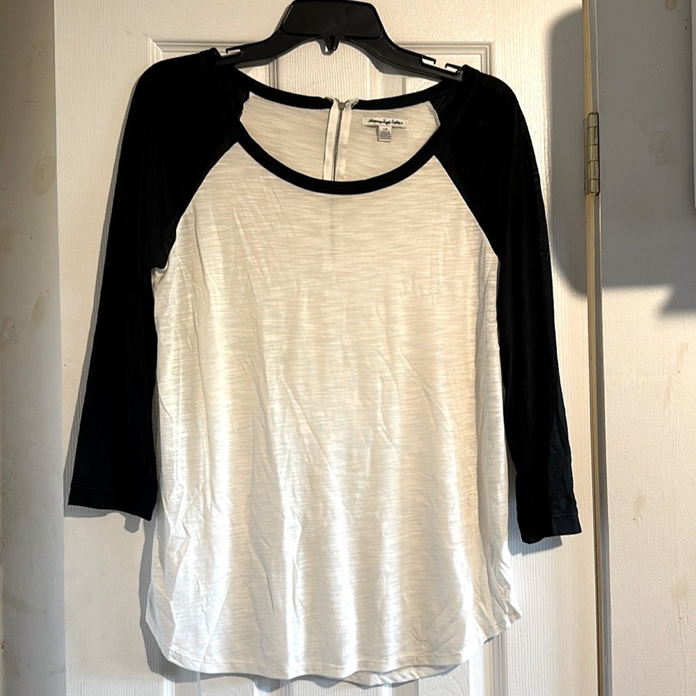 American Eagle Love Sleeve